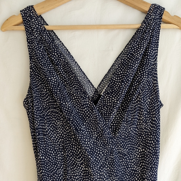 Flowy Diane Von Furstenberg Dita 100% silk blue & white dress - Picture 5 of 9